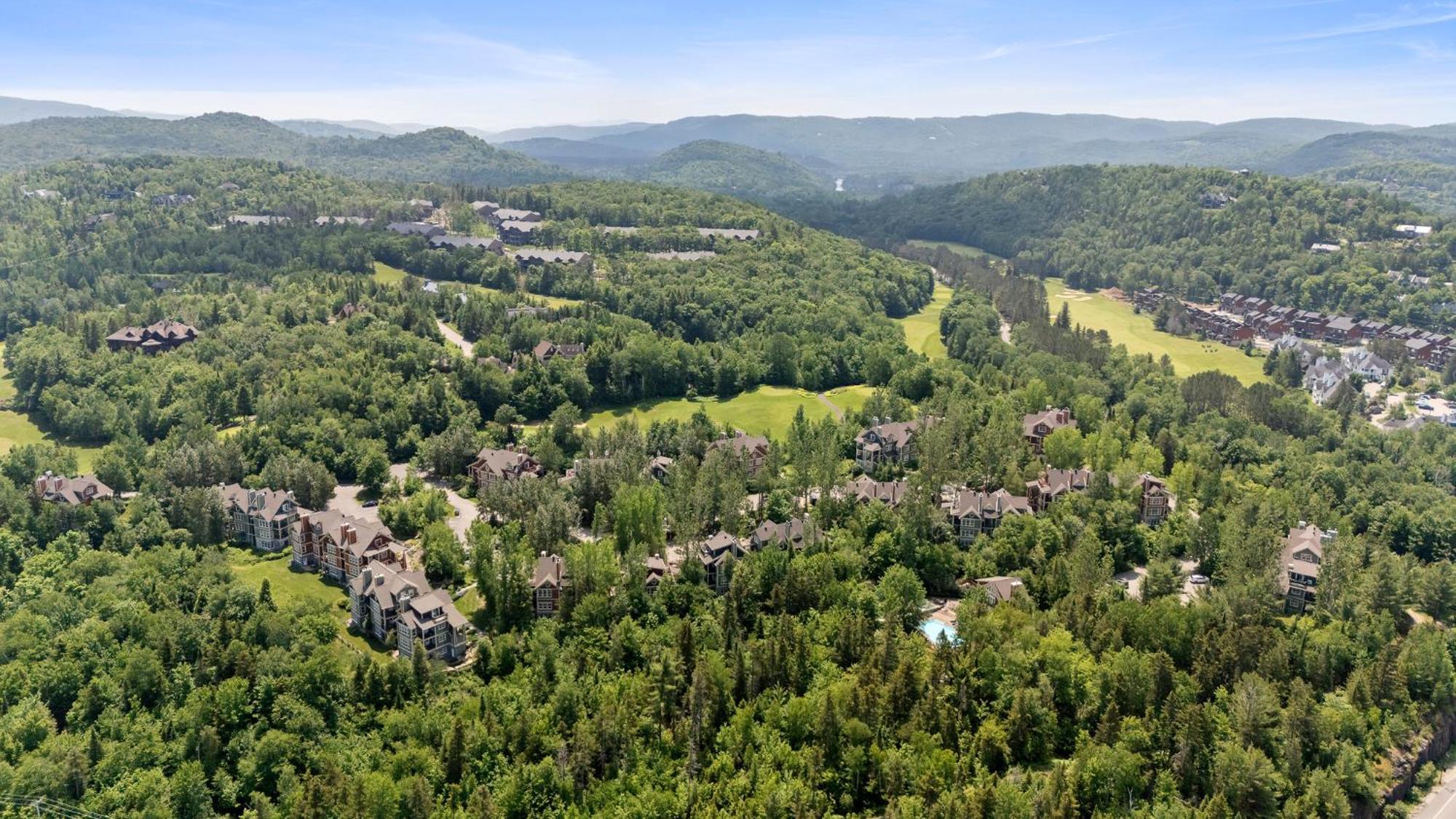 Les Manoirs Wpool & Hot Tub Near Village 120-7 モントランブラン エクステリア 写真